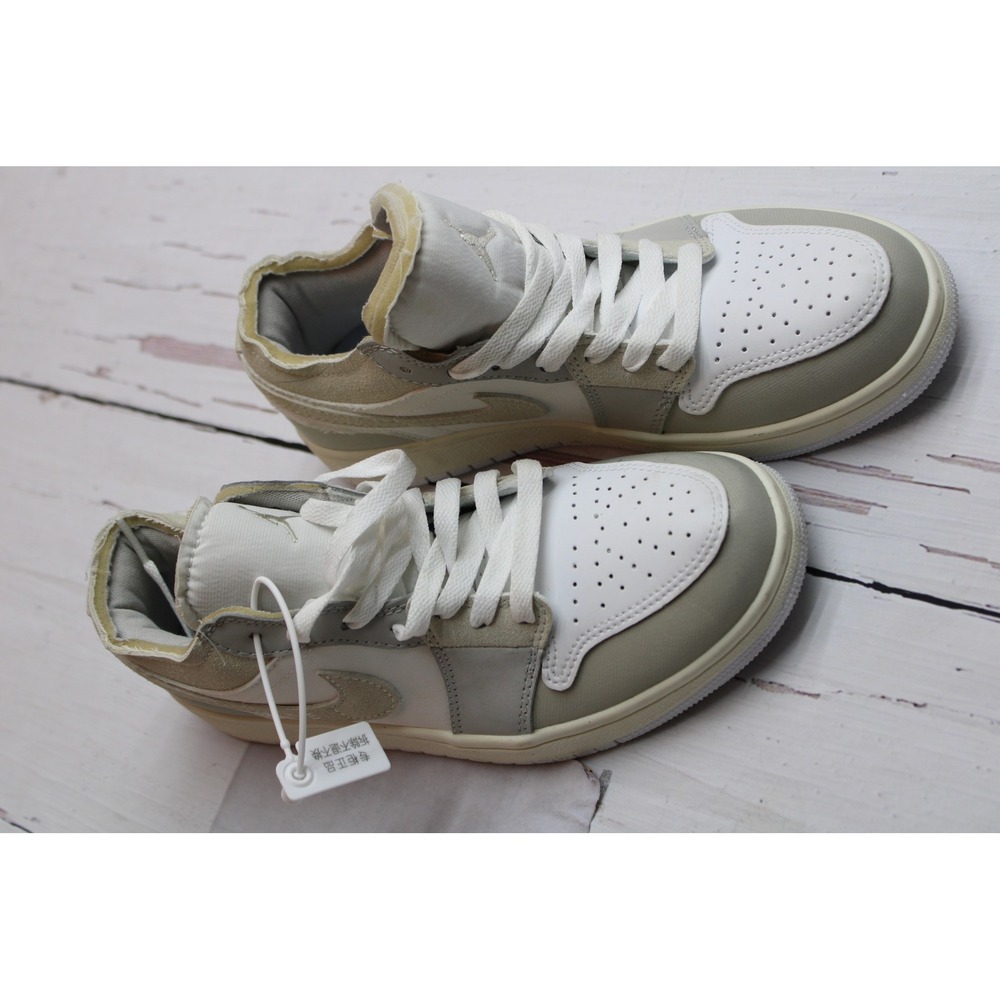 Jordan 1 Low SE Craft Tech Grey Suede Sneakers White 7‎ Neutral